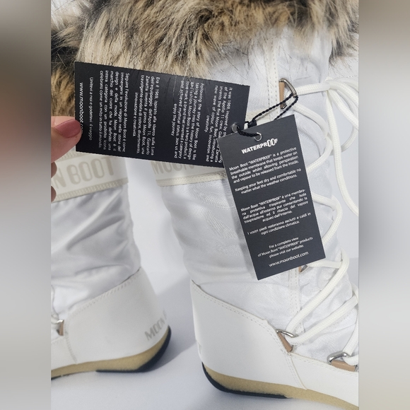Moon Boot Monaco High White Faux Fur Snow Boots Women EU37 / US5 (Fits 6-6.5) - Picture 9 of 14